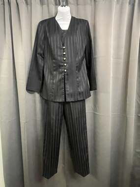Chad's Place Women's Vintage Black Striped Two-Piece Pant Suit 8